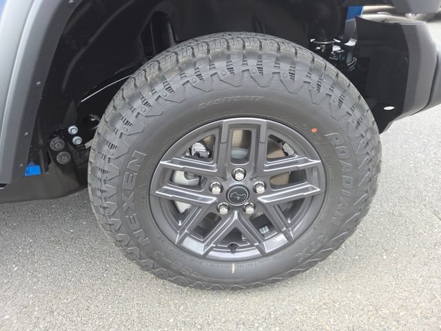 Certified 2026 Jeep Wrangler Sport AWD/4WD image 30