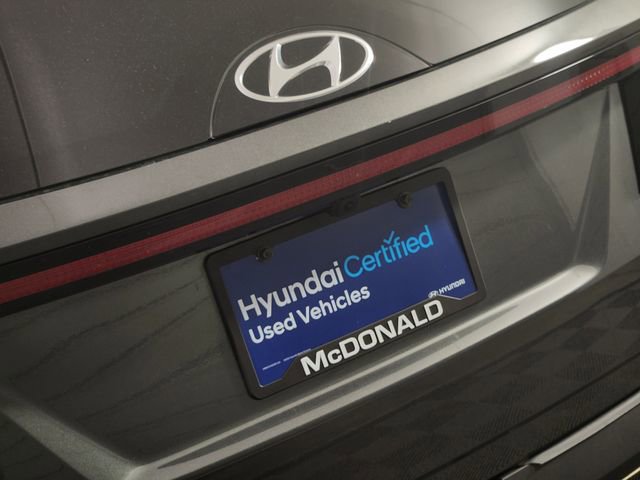 Certified 2023 Hyundai Tucson Limited AWD/4WD image 9