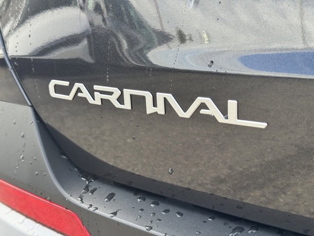 Certified 2025 Kia Carnival LX image 10