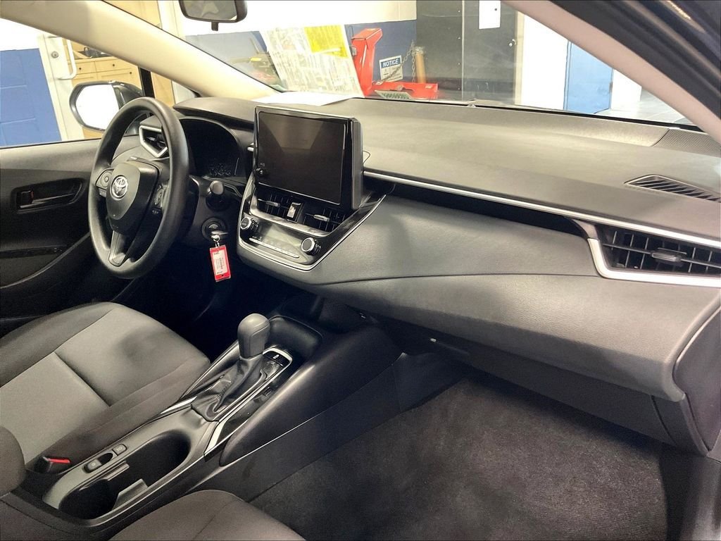 Certified 2026 Toyota Corolla LE FWD image 14