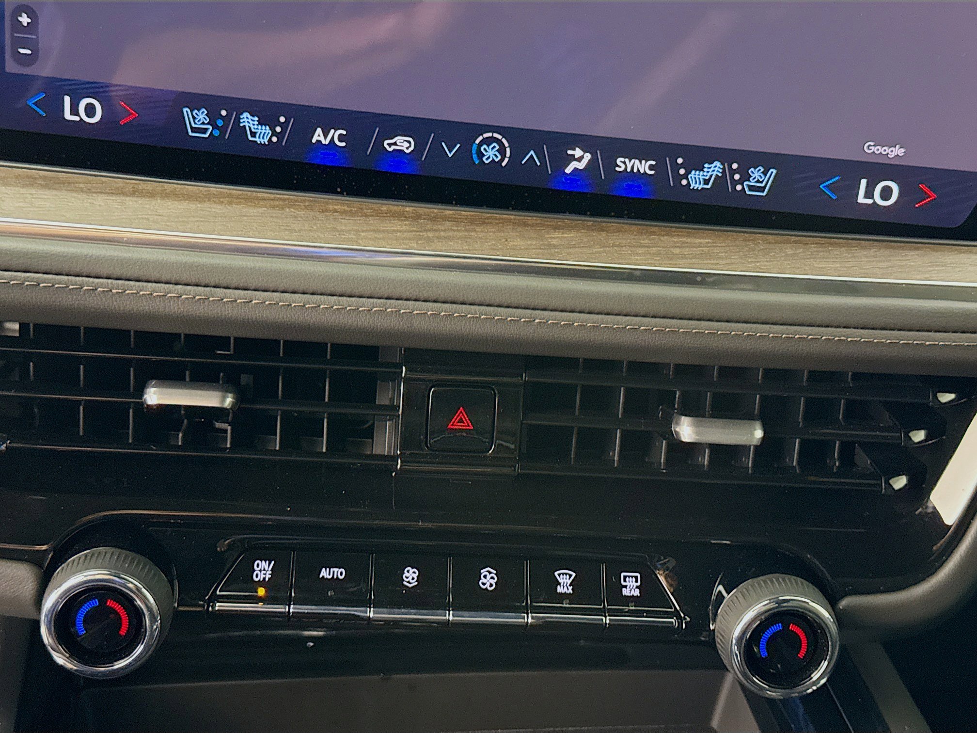 Used 2025 Chevrolet Tahoe High Country image 16