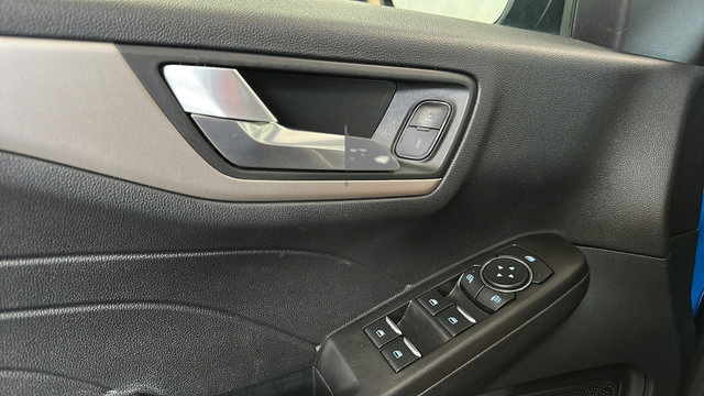 Used 2021 Ford Escape SE w/ Convenience Package AWD/4WD image 20