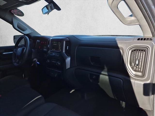 Used 2020 Chevrolet Silverado 1500 Custom w/ Custom Value Package AWD/4WD image 21