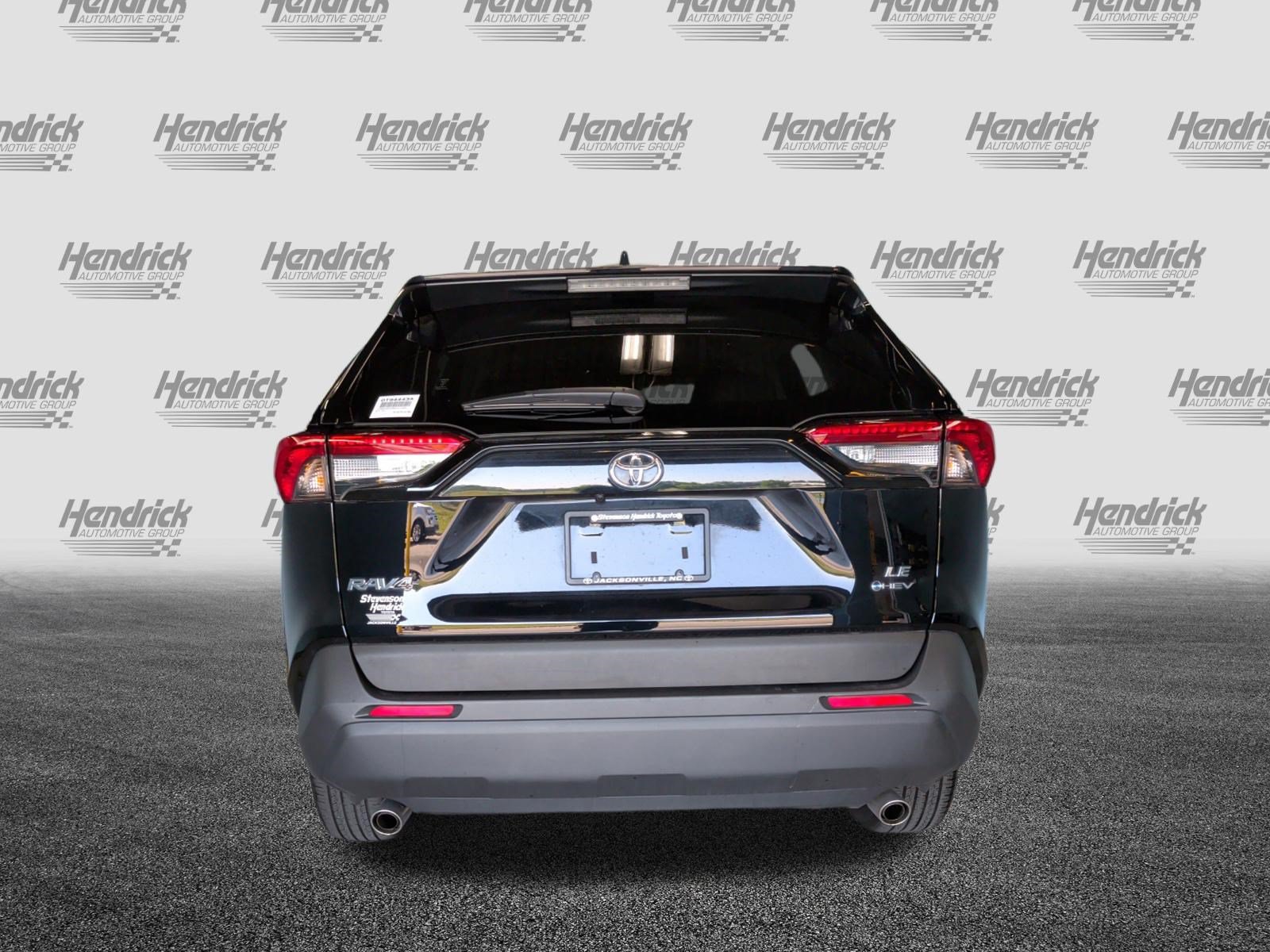 Certified 2025 Toyota RAV4 LE AWD/4WD image 10