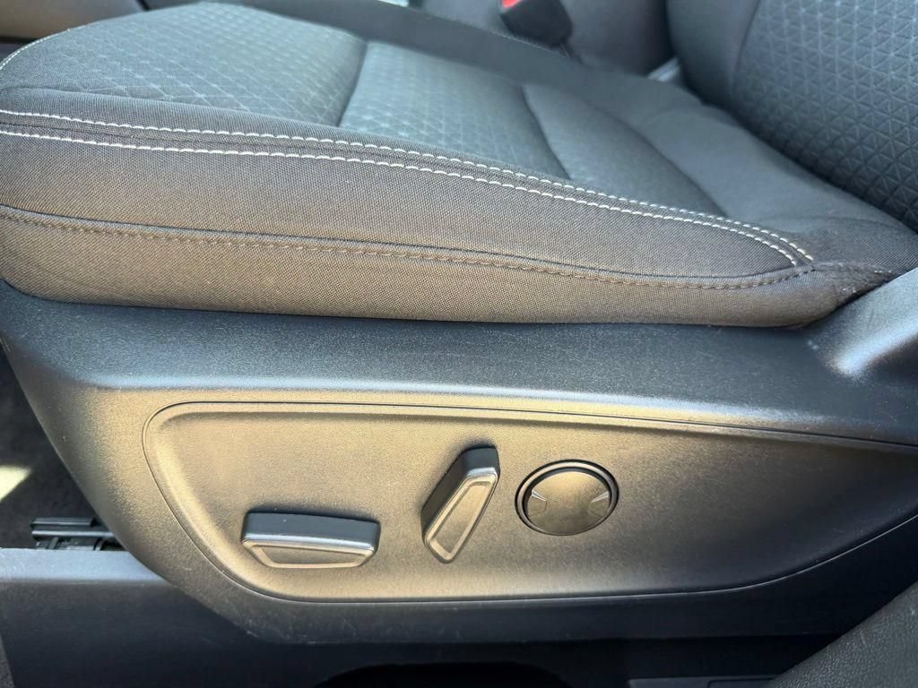 Used 2024 Ford Escape Active AWD/4WD image 14