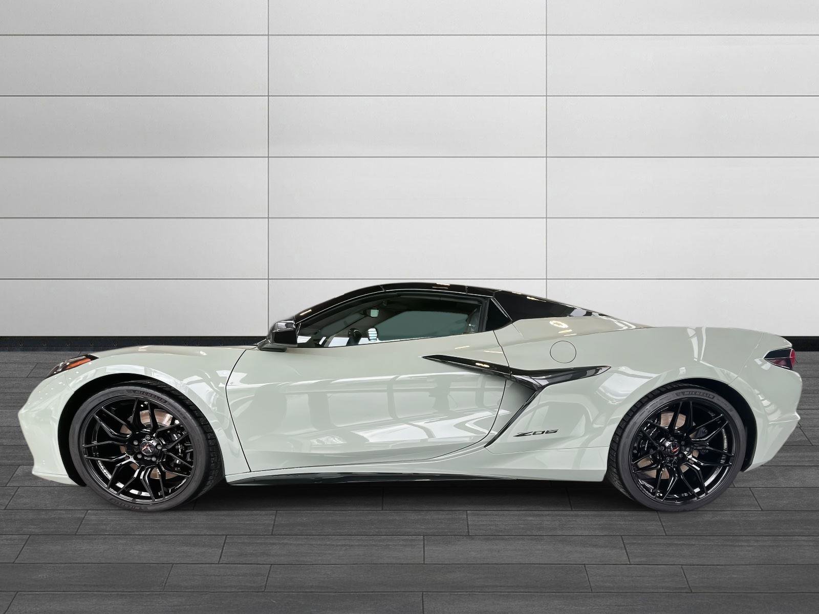 Used 2024 Chevrolet Corvette Z06 image 5