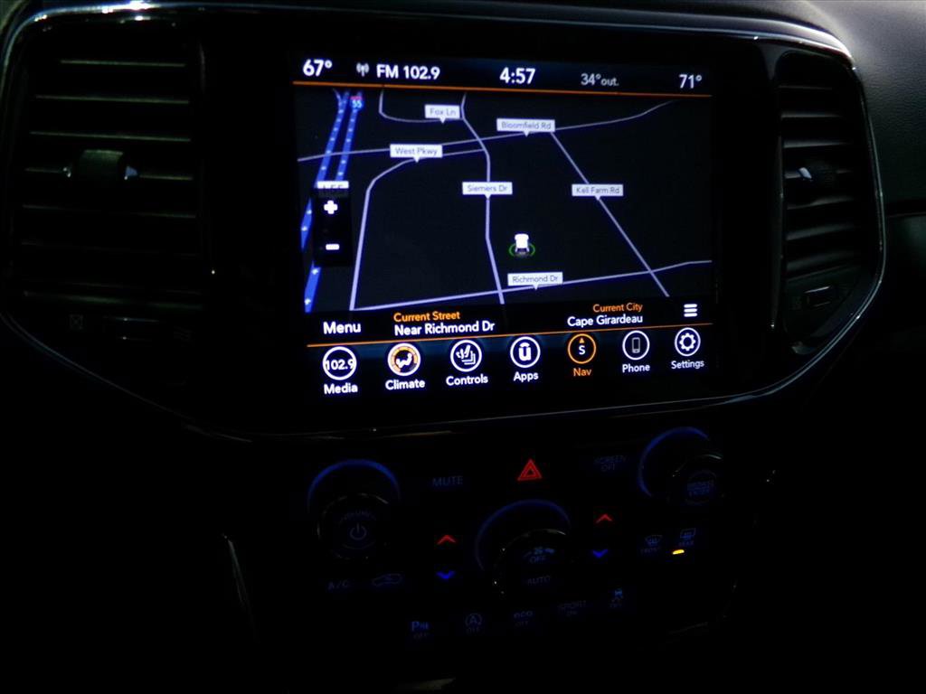 Used 2020 Jeep Grand Cherokee Altitude image 24