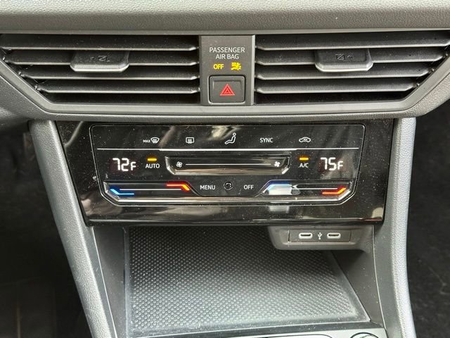 Certified 2025 Volkswagen Jetta S image 25