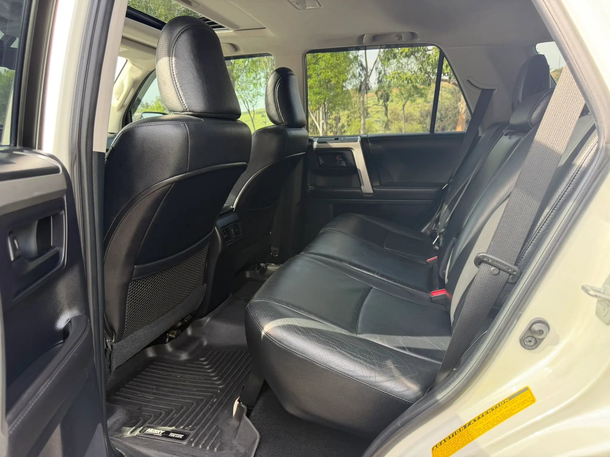 Used 2010 Toyota 4Runner Limited image 11