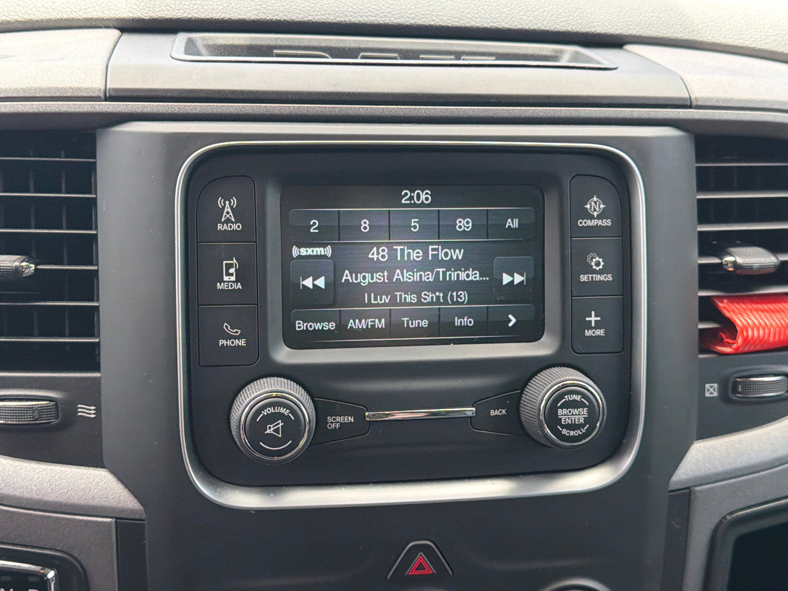 Used 2020 RAM 1500 Tradesman w/ Tradesman SXT Package RWD image 29