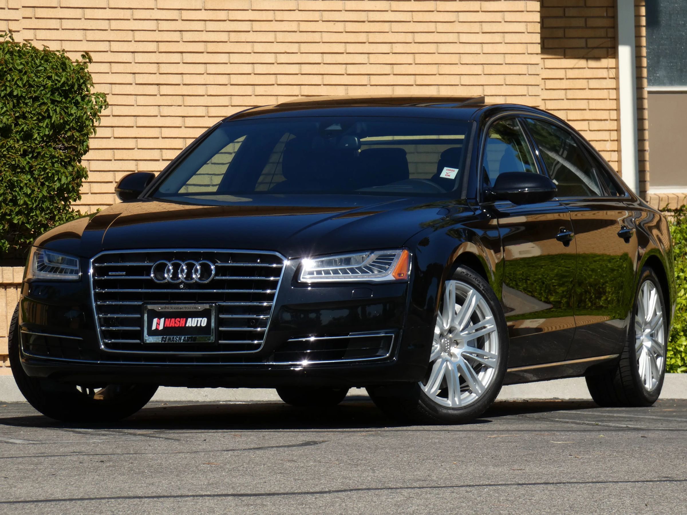 Used 2015 Audi A8 L 4.0T image 4