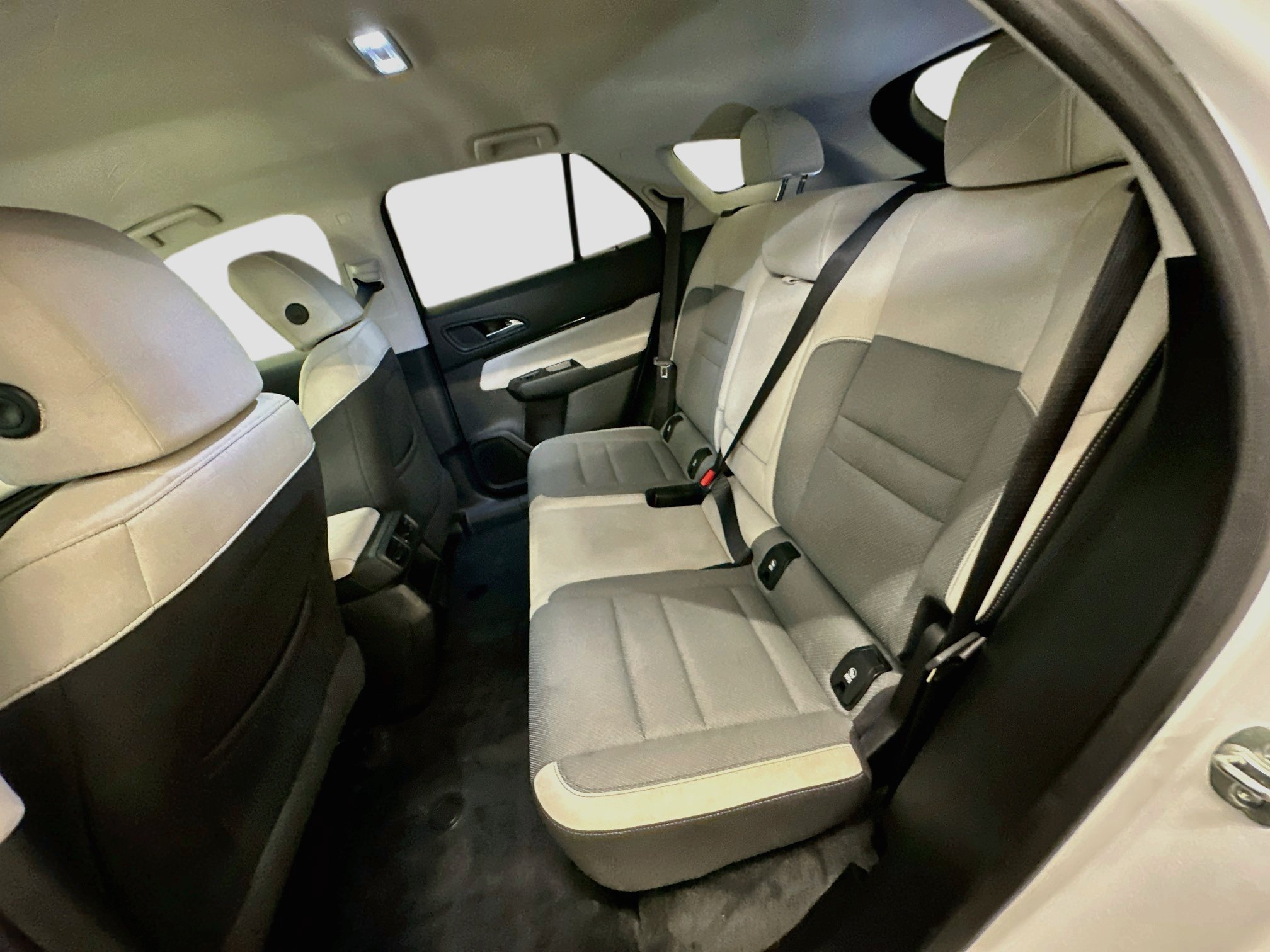 Used 2025 Honda Prologue EX image 29