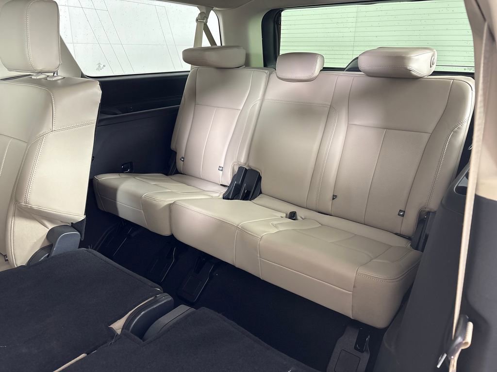 Certified 2024 Ford Expedition Max XLT image 32