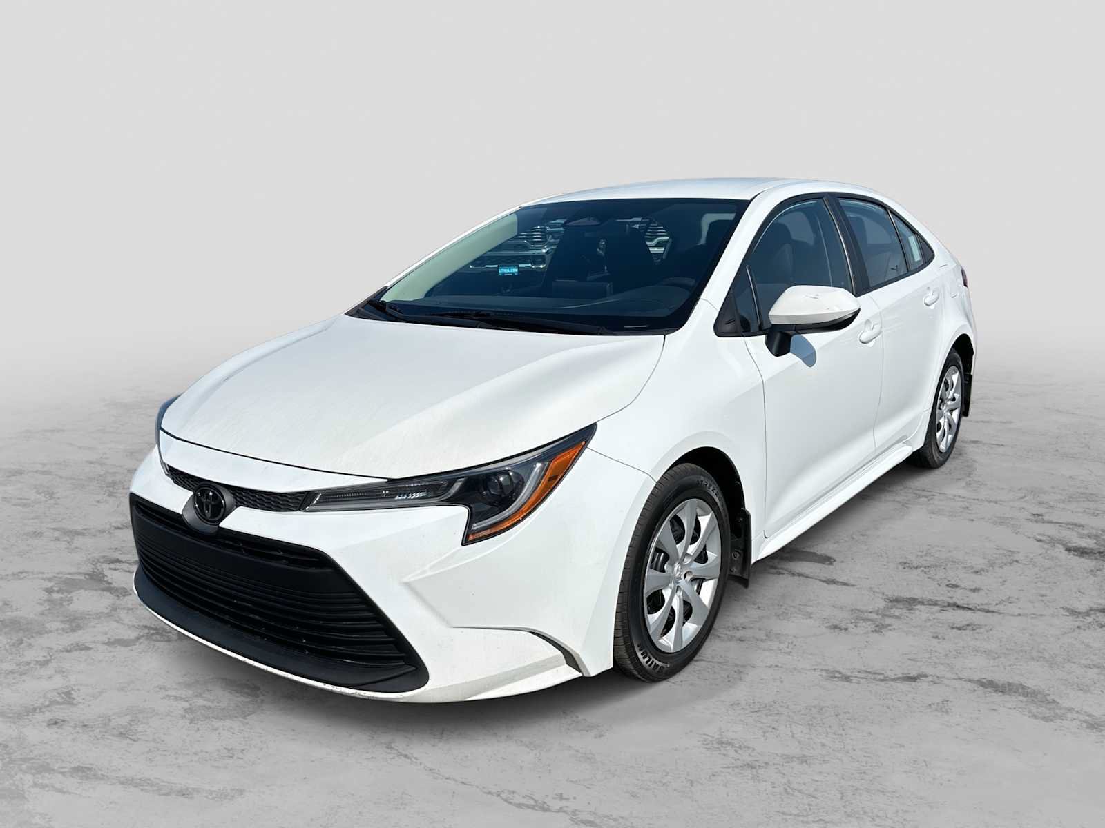Used 2024 Toyota Corolla LE FWD image 1