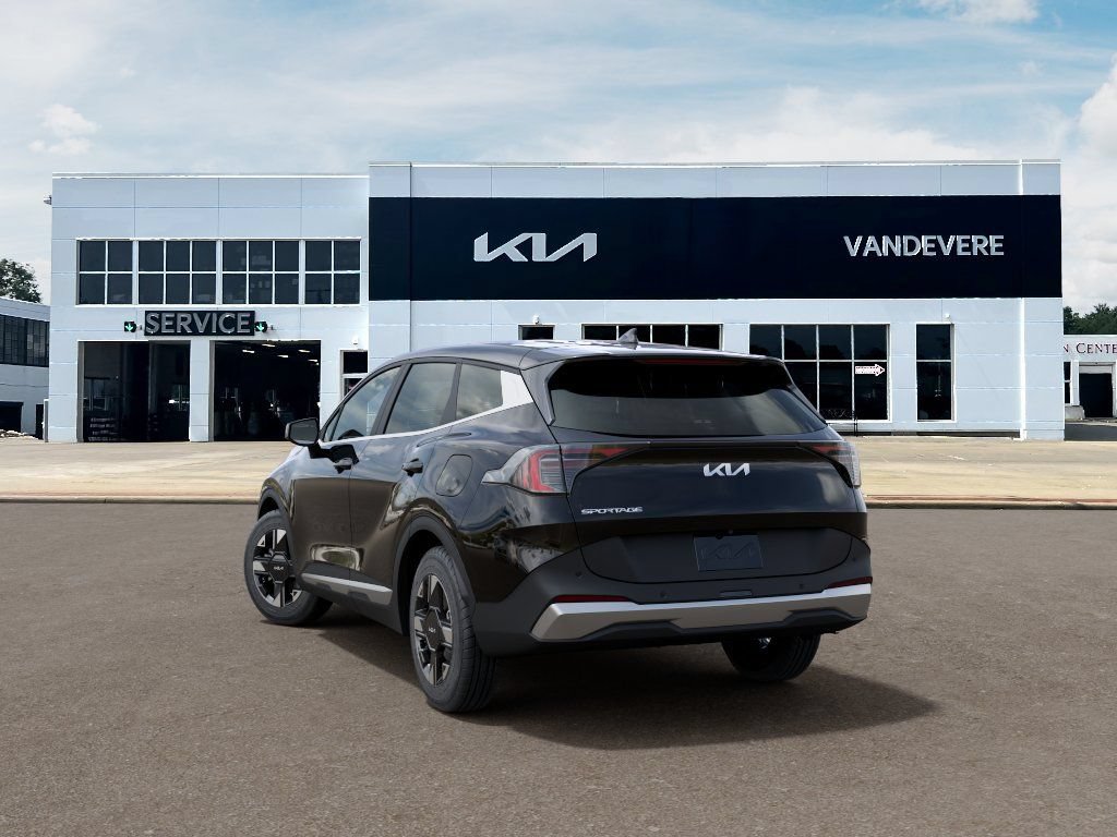 New 2026 Kia Sportage LX FWD image 6