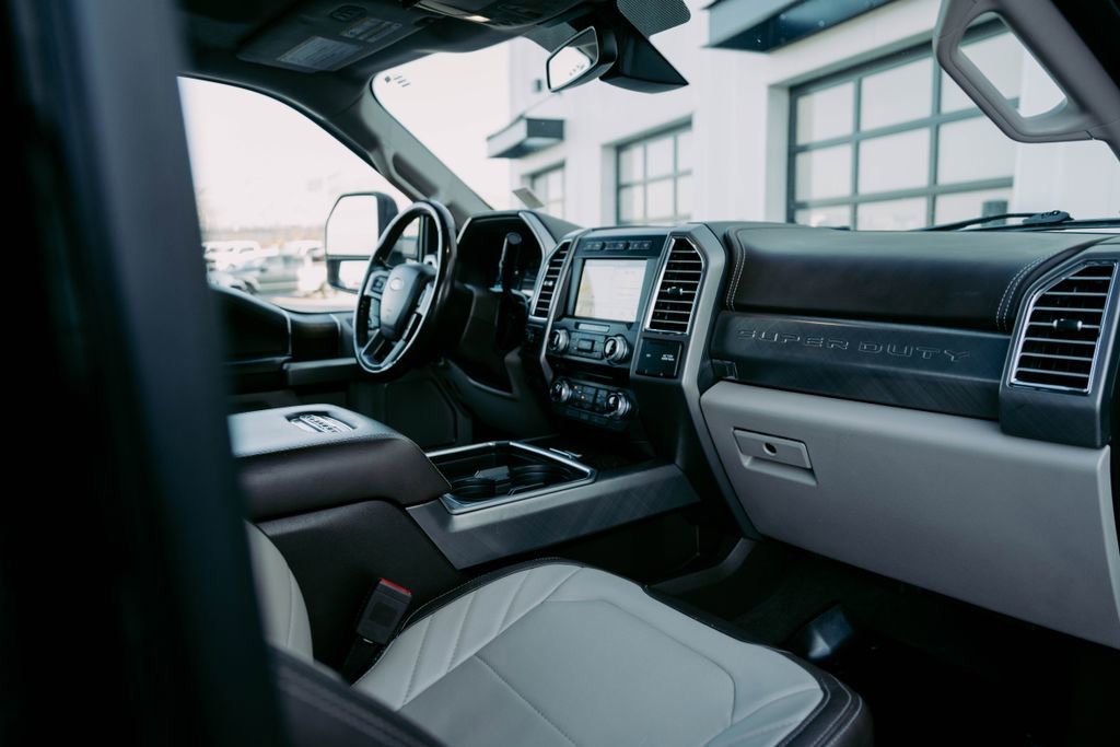 Used 2018 Ford F350 Limited w/ FX4 4x4 Off Road Package image 26