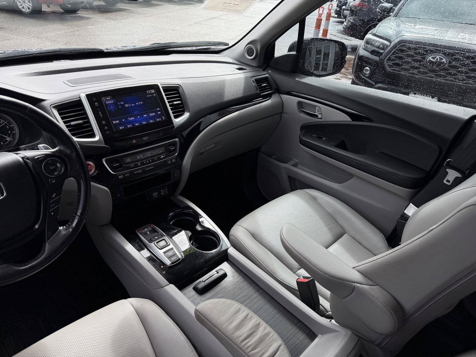 Used 2020 Honda Ridgeline RTL-E image 13