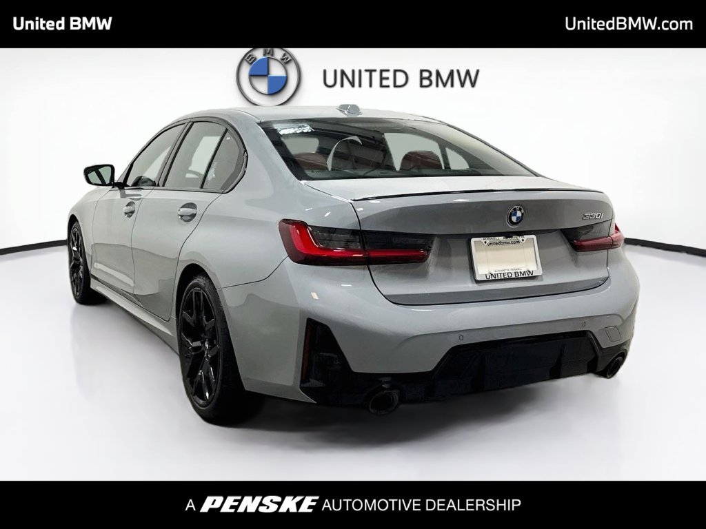 Certified 2026 BMW 330i Sedan w/ M Sport Package RWD image 7