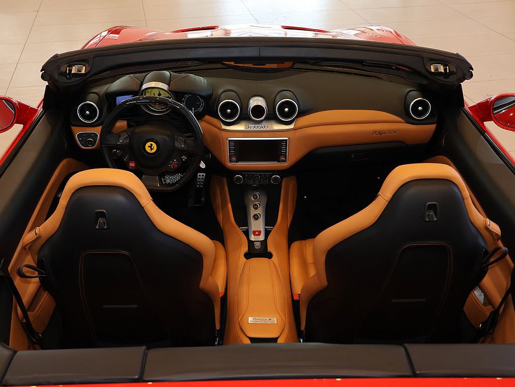 Certified 2017 Ferrari California T image 65