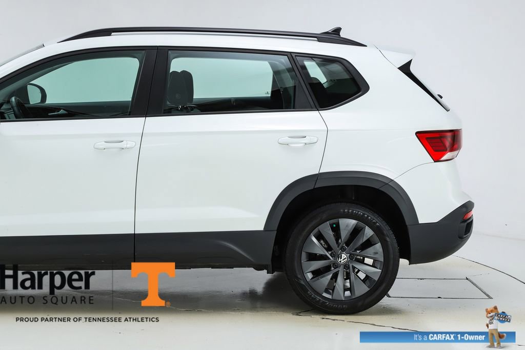 Used 2023 Volkswagen Taos S image 4