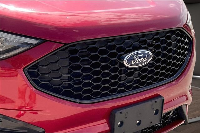 Used 2021 Ford Edge ST-Line FWD image 25