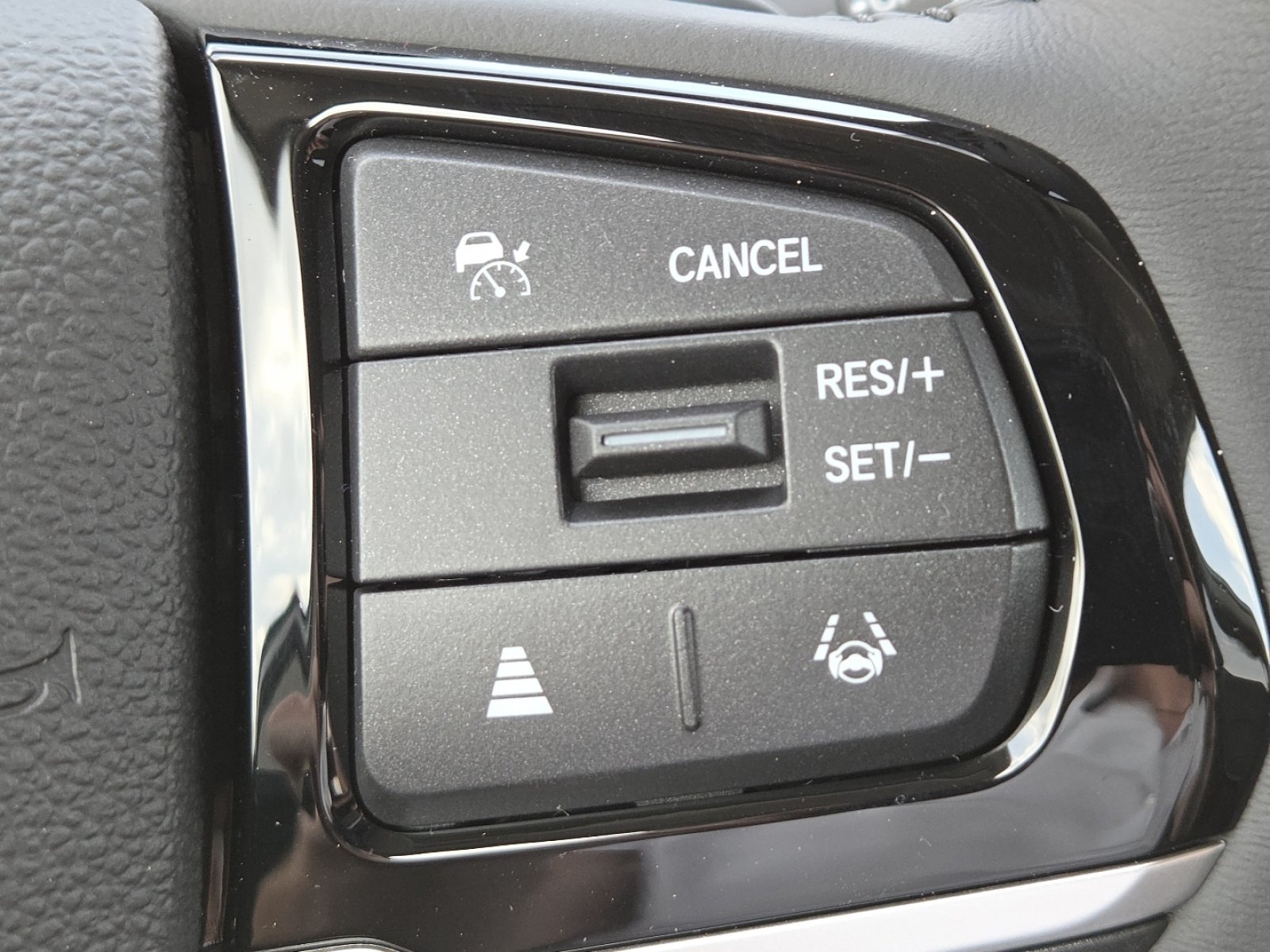 New 2026 Honda Odyssey Touring image 12