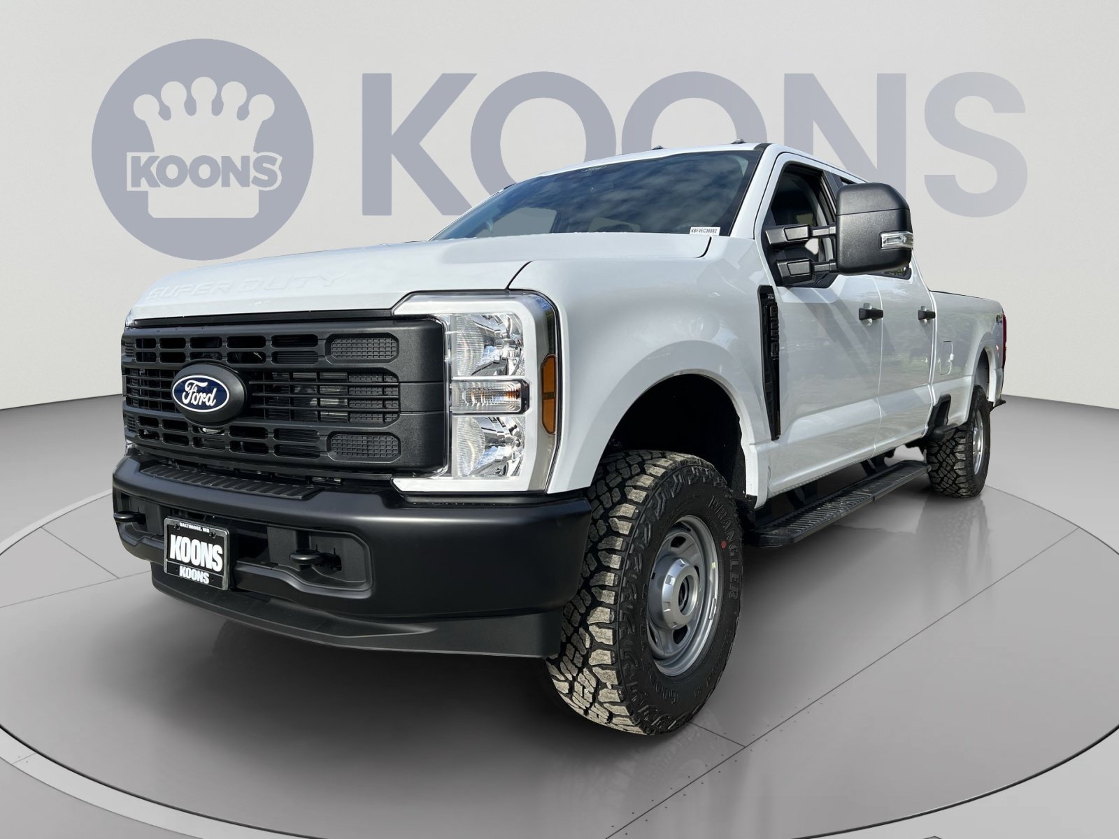 New 2027 Ford F250 XL w/ XL Off-Road 33" Tire Package AWD/4WD image 1