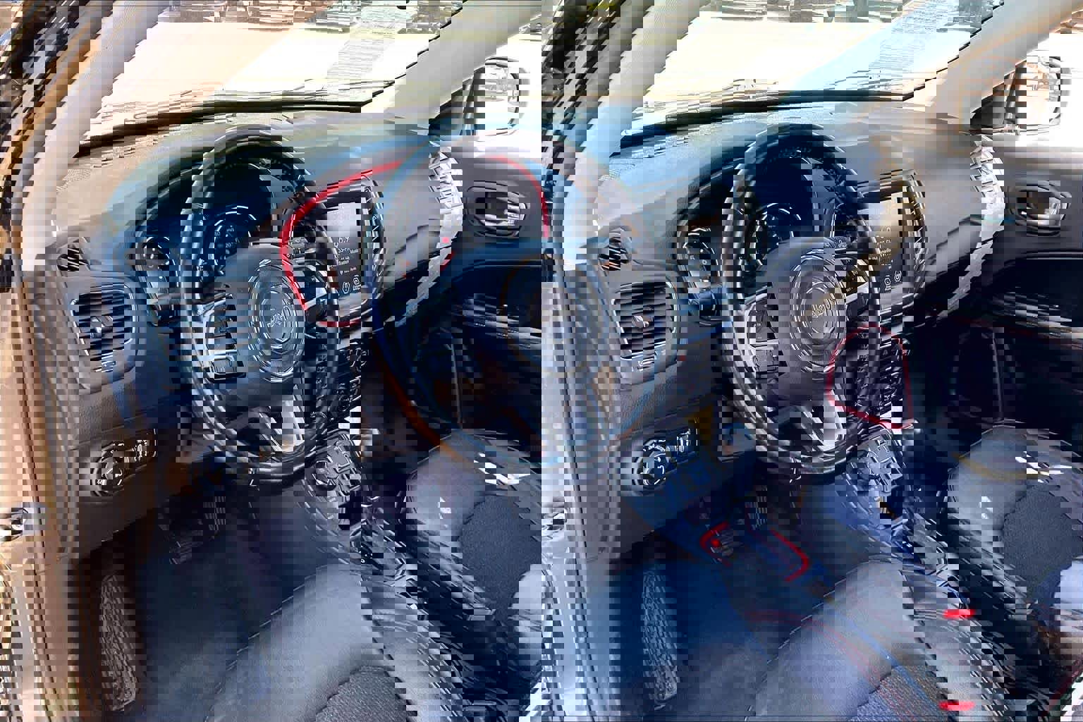 Used 2020 Jeep Compass Trailhawk image 18