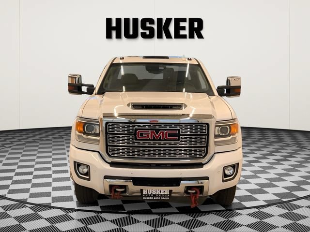 Used 2019 GMC Sierra 3500 Denali w/ Duramax Plus Package AWD/4WD image 3