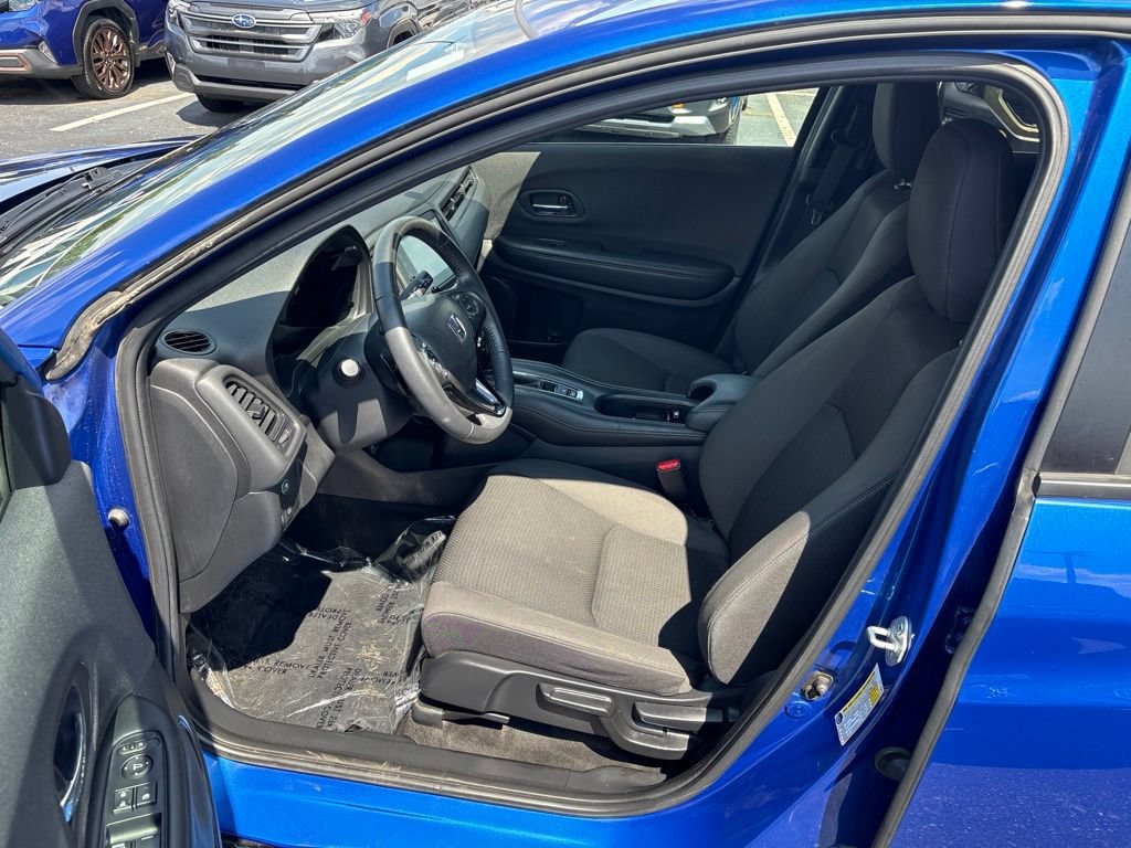 Used 2022 Honda HR-V Sport image 9