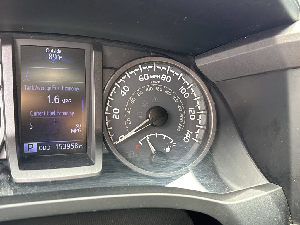 Used 2017 Toyota Tacoma TRD Sport w/ Tow Package RWD image 47