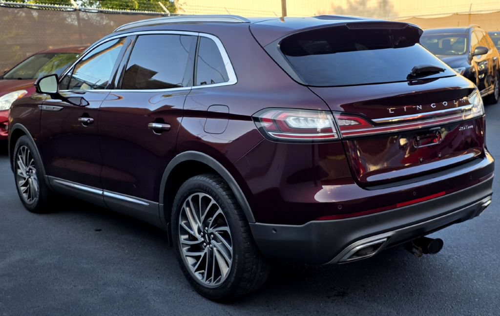 Used 2020 Lincoln Nautilus Reserve AWD/4WD image 5