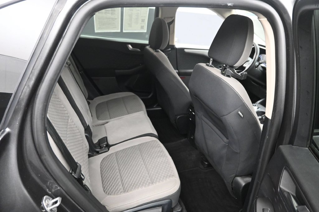 Used 2020 Ford Escape SE FWD image 10