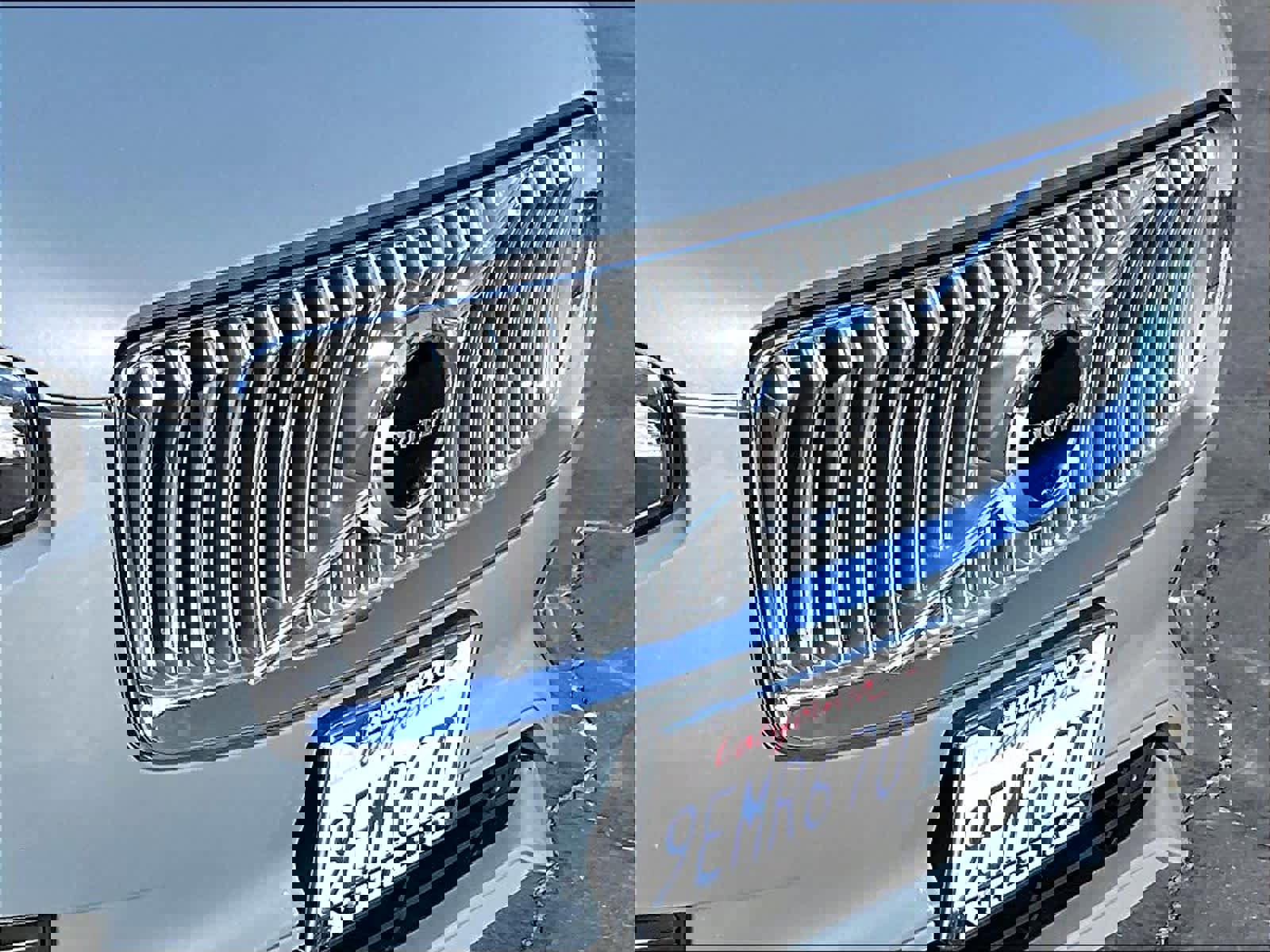 Used 2022 Volvo XC90 T8 Inscription w/ Advanced Package image 34