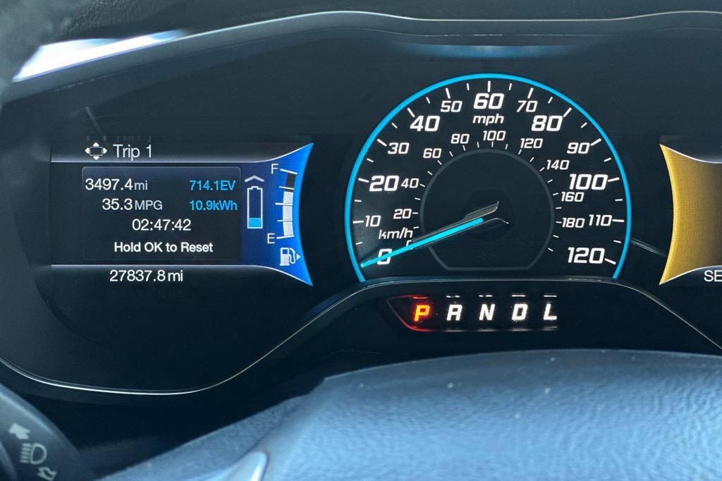Used 2016 Ford C-MAX Energi SEL w/ Equipment Group 302A FWD image 28