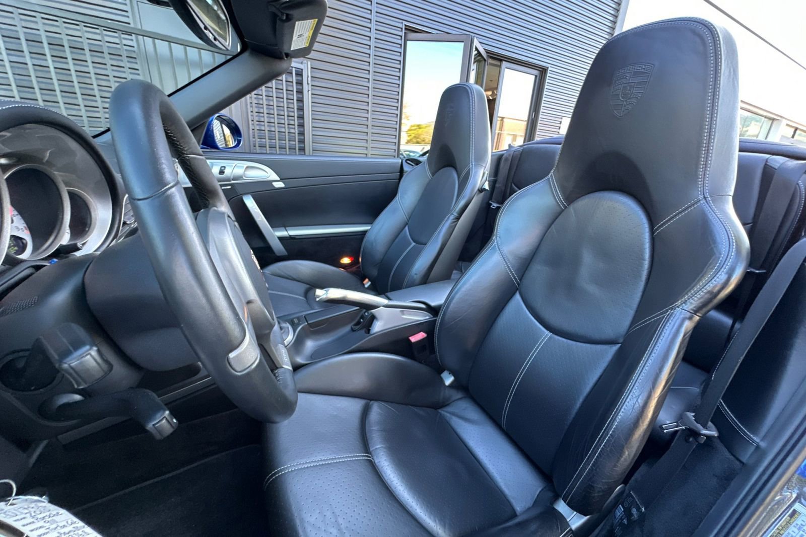 Used 2010 Porsche 911 Turbo image 5