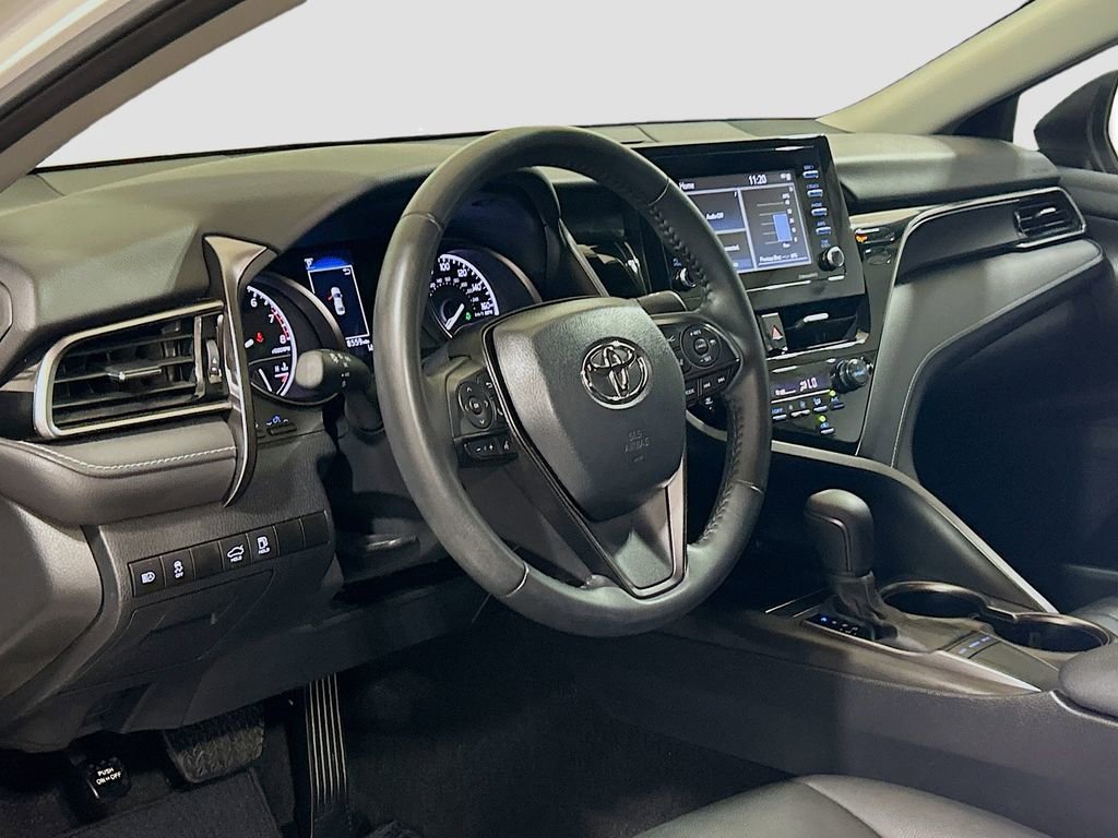 Used 2024 Toyota Camry SE FWD image 7