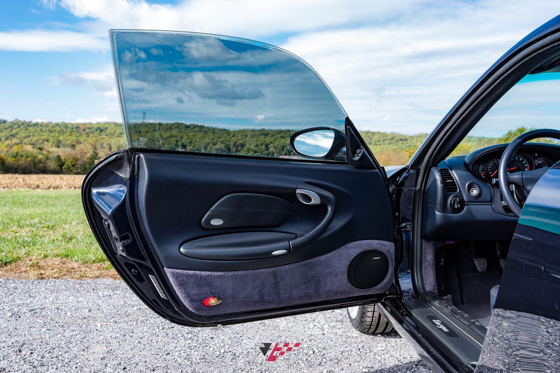 Used 2003 Porsche 911 Targa image 32