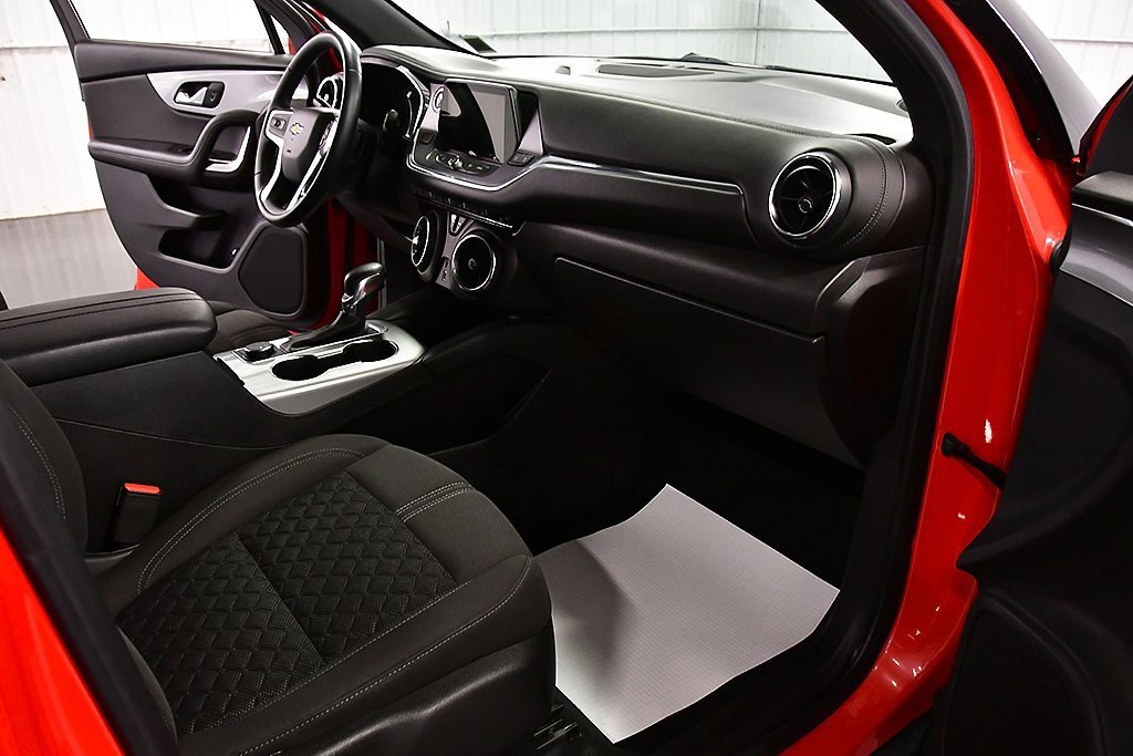 Used 2019 Chevrolet Blazer LT image 25