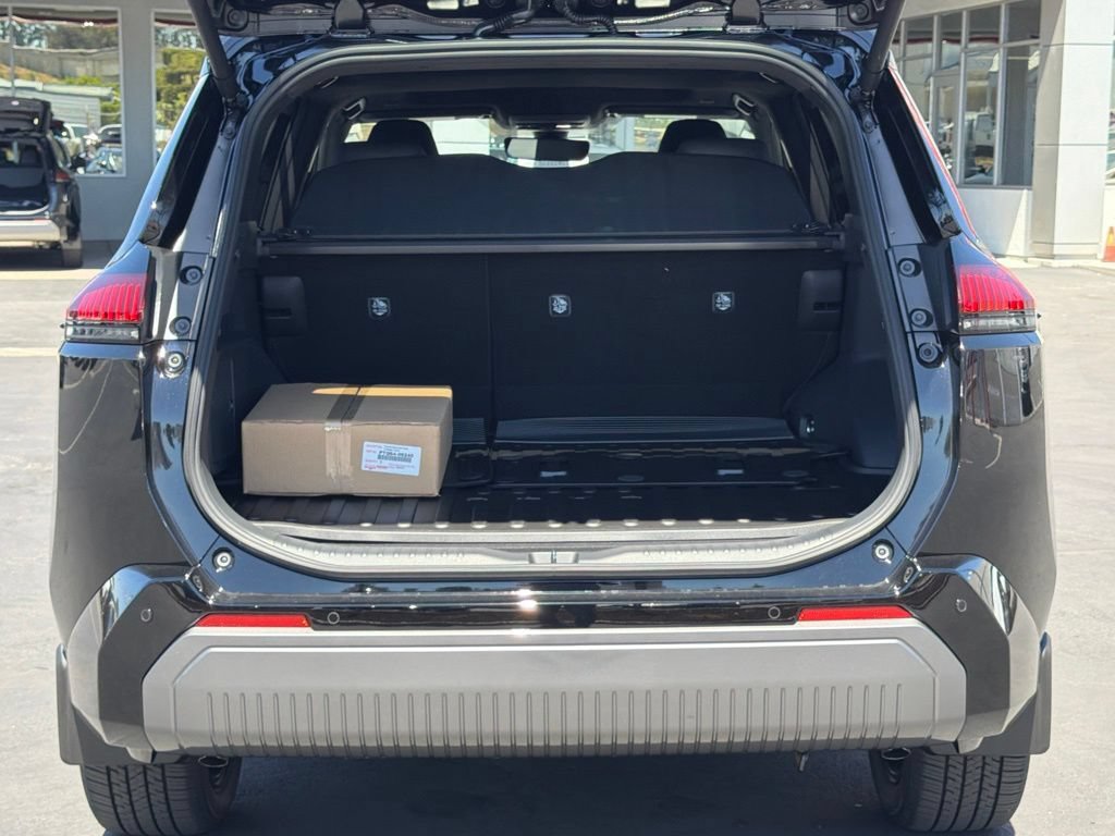 New 2026 Toyota RAV4 XSE AWD/4WD image 16