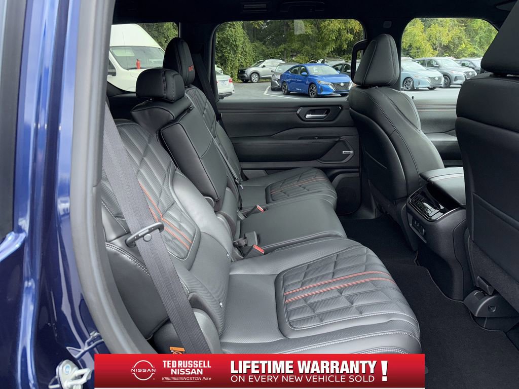 New 2026 Nissan Armada PRO-4X AWD/4WD image 18