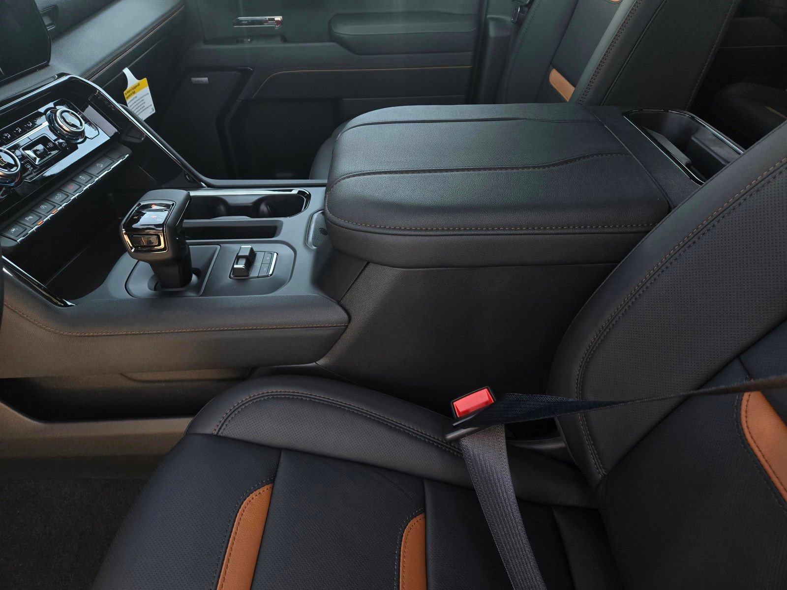 New 2026 GMC Sierra 1500 AT4 w/ Technology Package AWD/4WD image 14