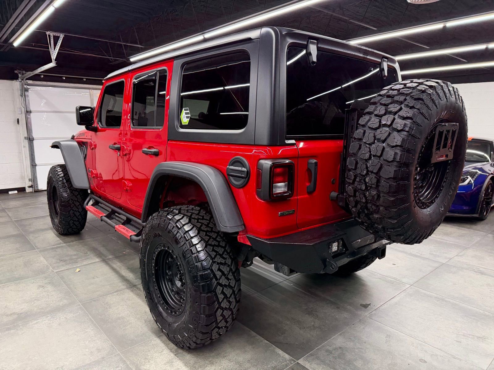 Used 2021 Jeep Wrangler Unlimited Rubicon w/ Cold Weather Group image 4