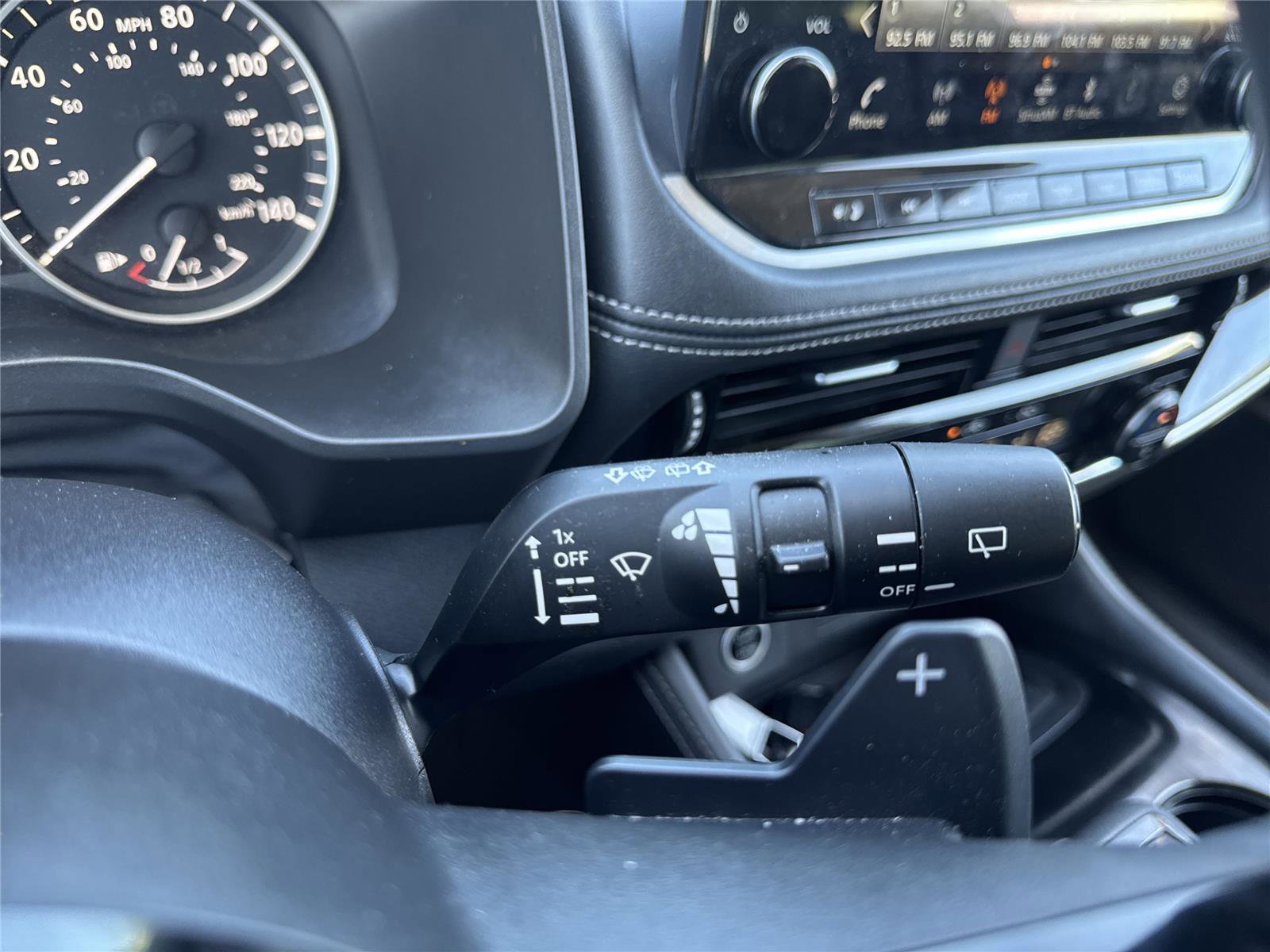 Used 2023 Nissan Rogue SL w/ SL Premium Package FWD image 23