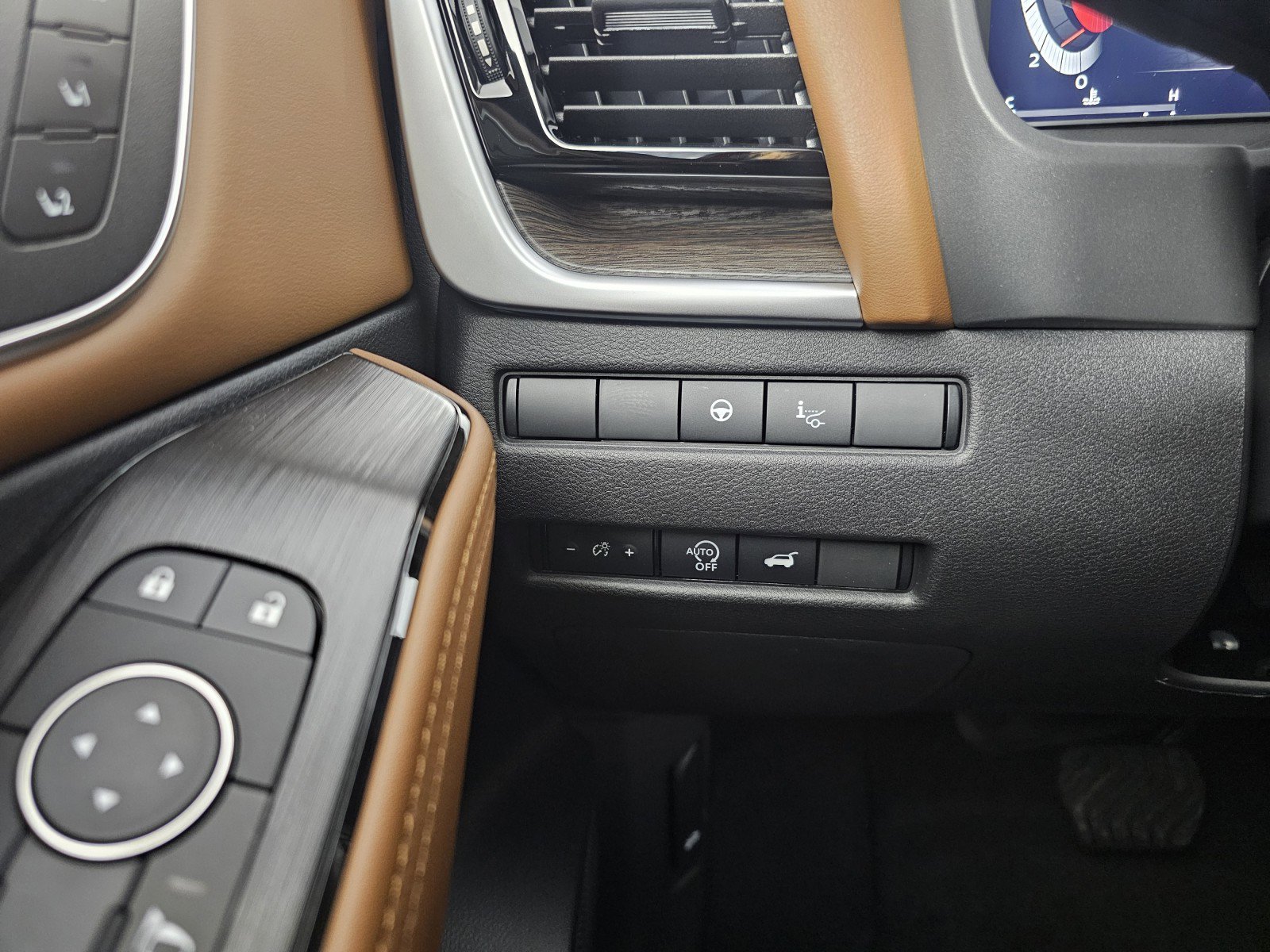 New 2026 Nissan Rogue Platinum image 36