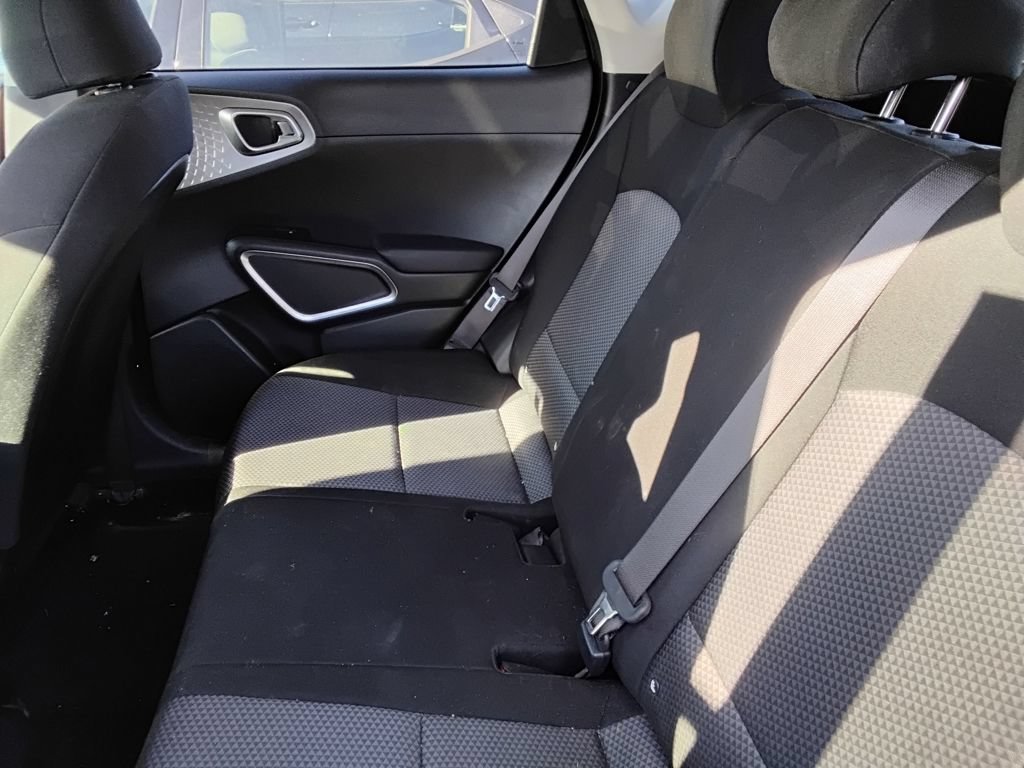 Used 2024 Kia Soul LX FWD image 11