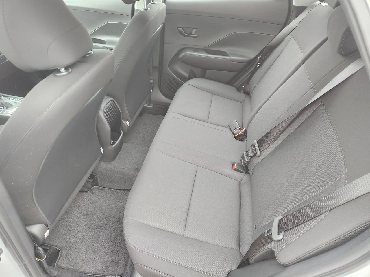 New 2026 Hyundai Kona SE FWD image 28