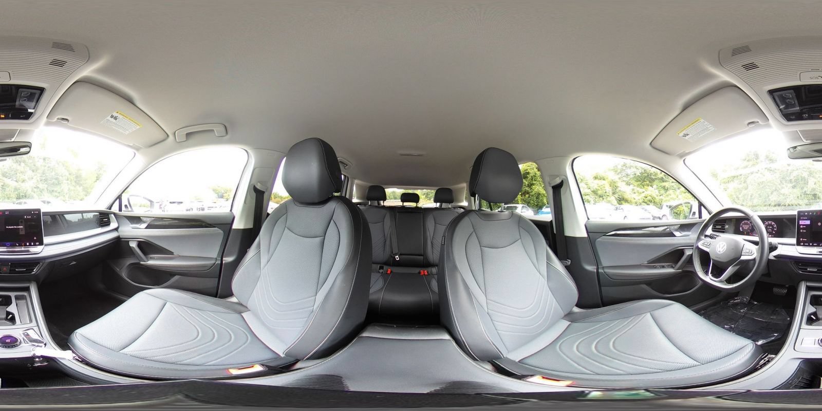 Used 2026 Volkswagen Tiguan SE AWD/4WD image 42