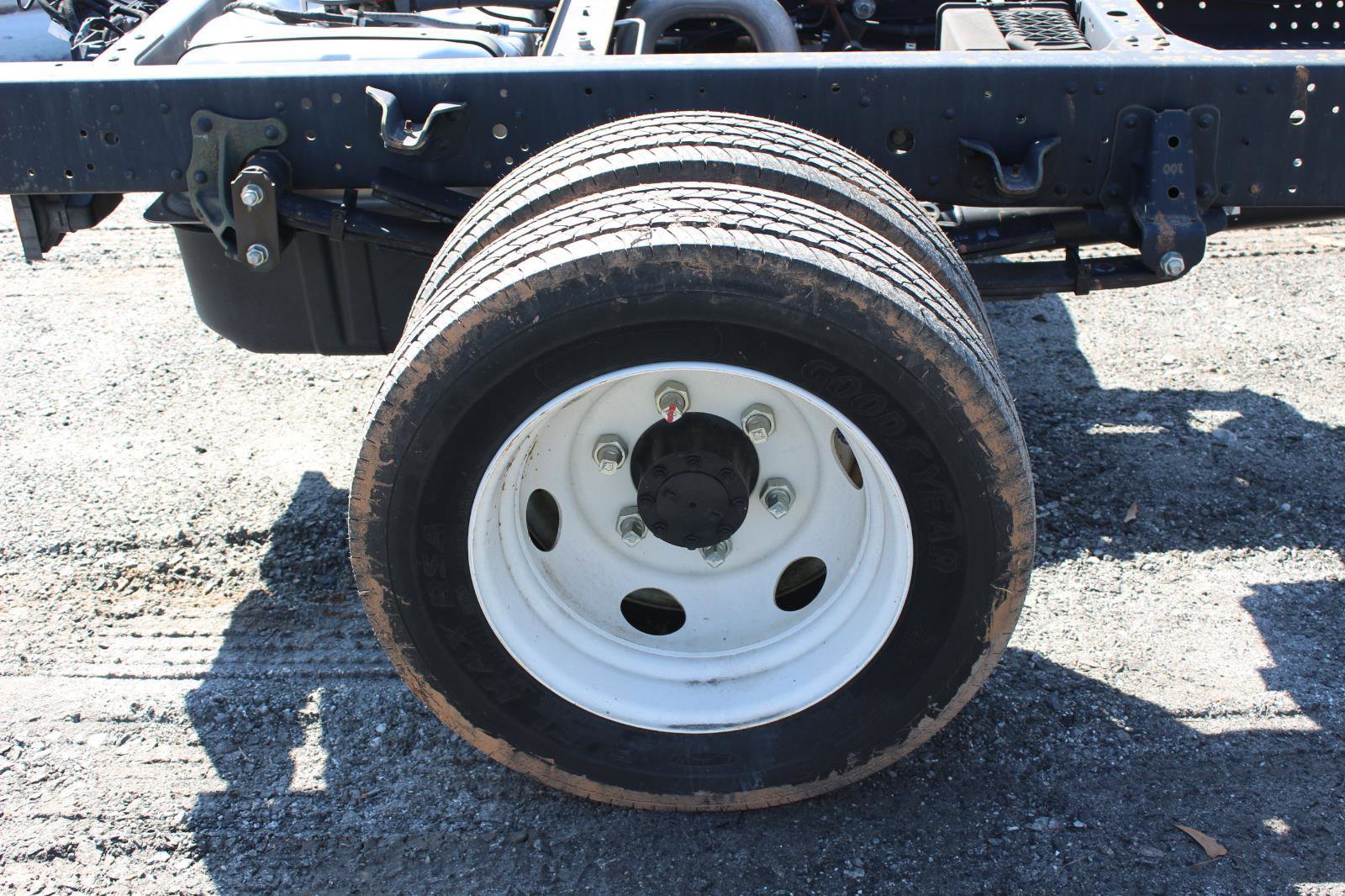 New 2024 Chevrolet Low Cab Forward image 14