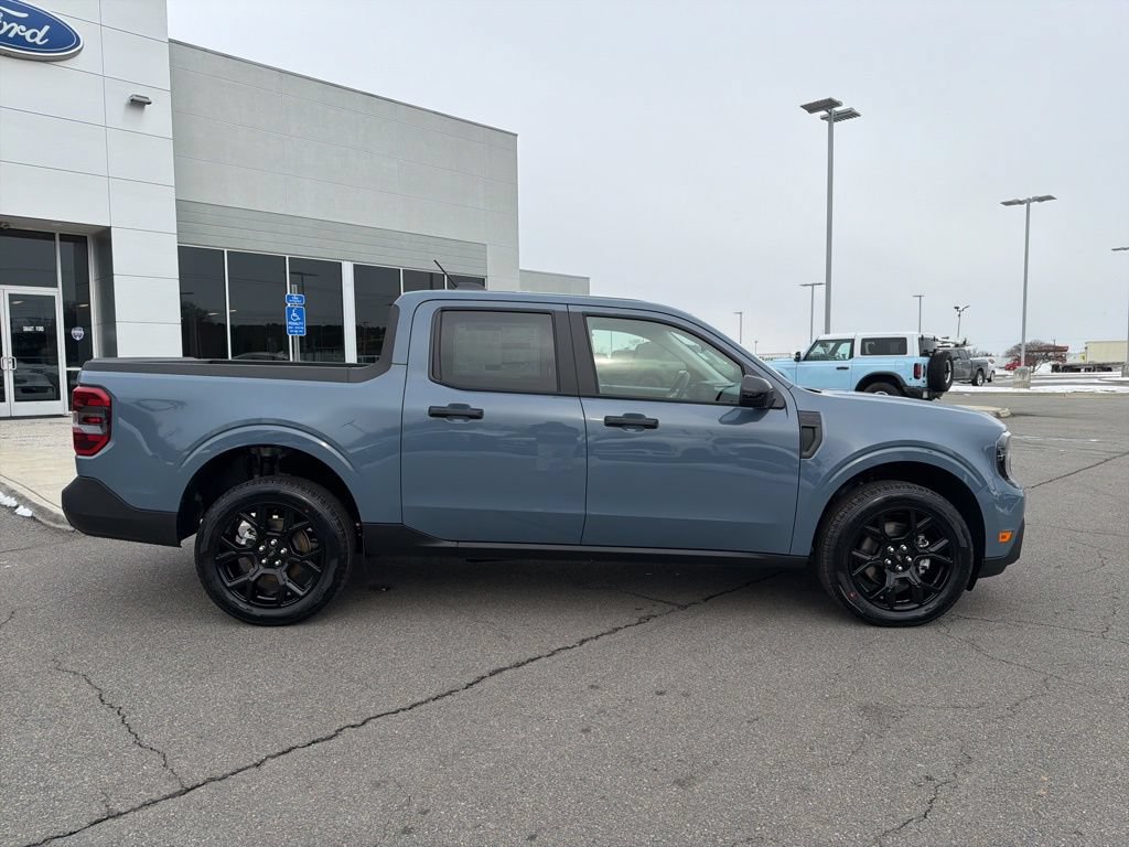 New 2026 Ford Maverick XLT w/ XLT Luxury Package AWD/4WD image 2